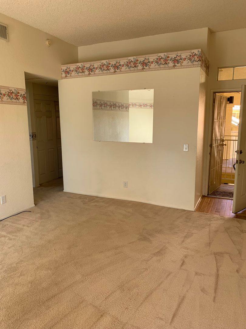 Condo for rent at 19121 Palo Verde Dr, Apple Valley, CA 92308