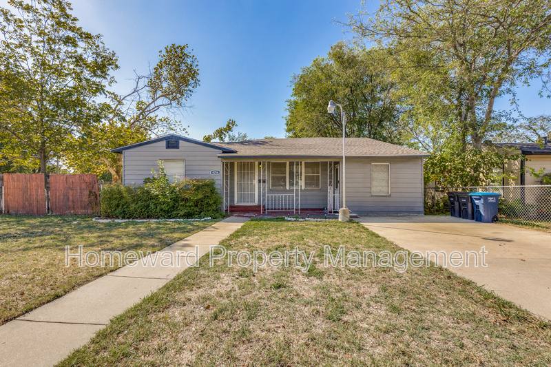 House for rent at 4256 Standish Rd, Fort Worth, TX 76133