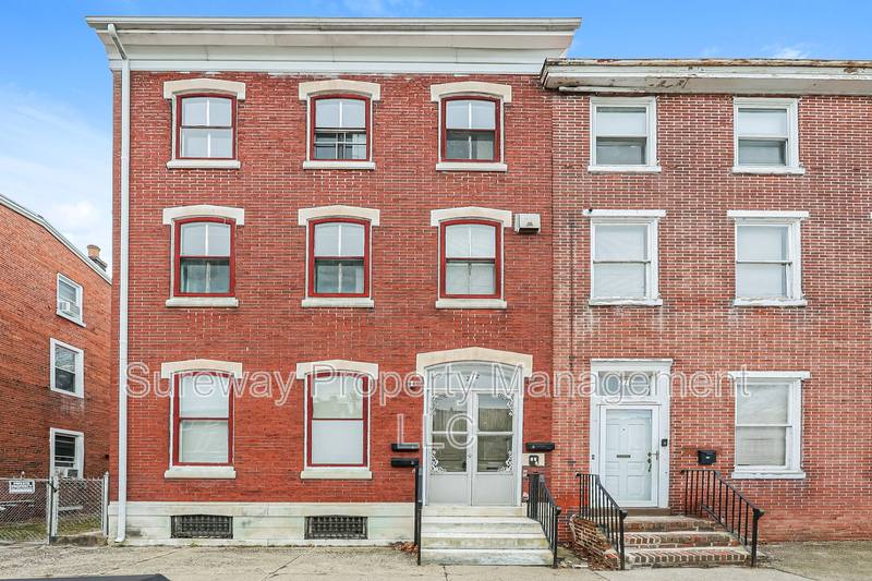 Apartment for rent at 212 E Broad St #3, Burlington, NJ 08016