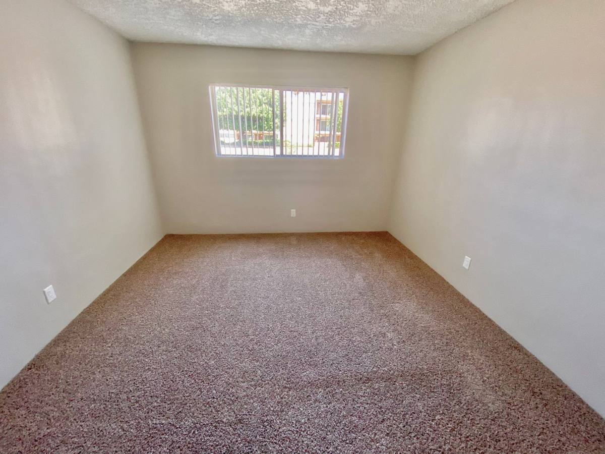 Apartment for rent at 2580 E Tahquitz Canyon Way, Palm Springs, CA 92262