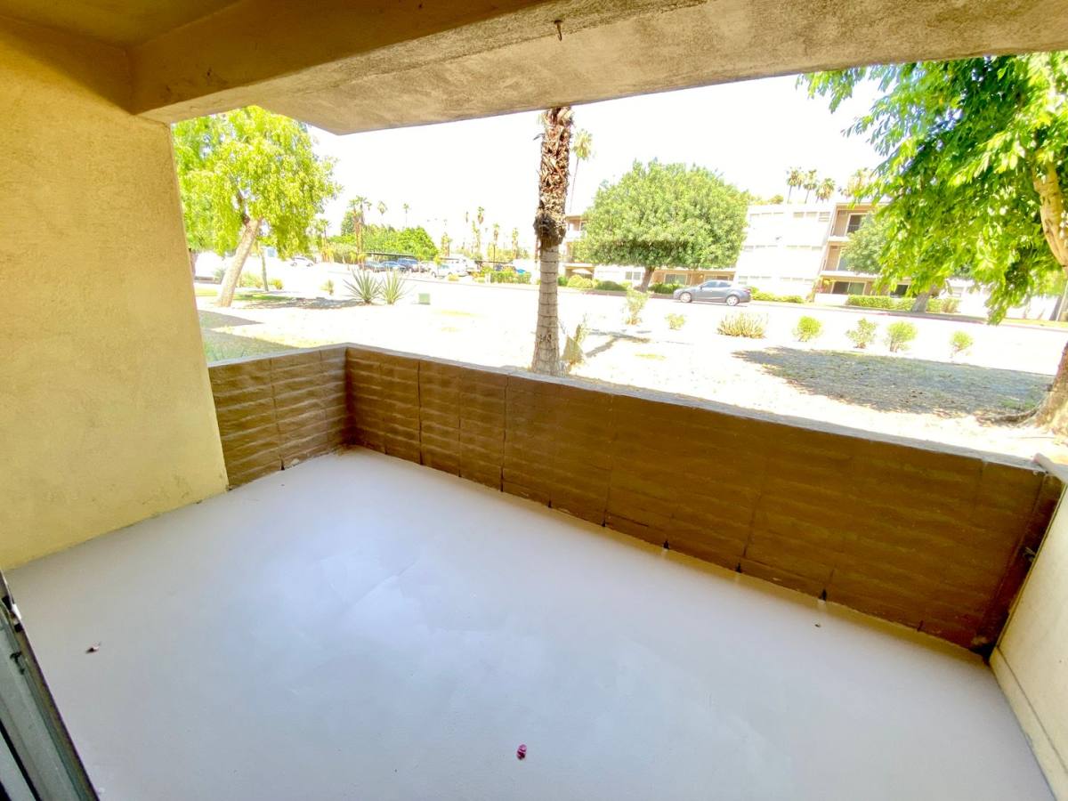 Apartment for rent at 2580 E Tahquitz Canyon Way, Palm Springs, CA 92262