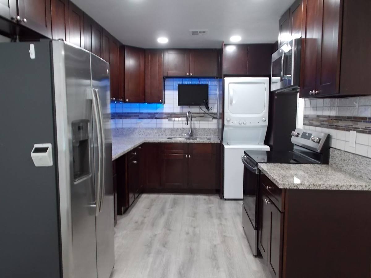 Apartment for rent at 6208 Ilanos Lane, Las Vegas, NV 89108