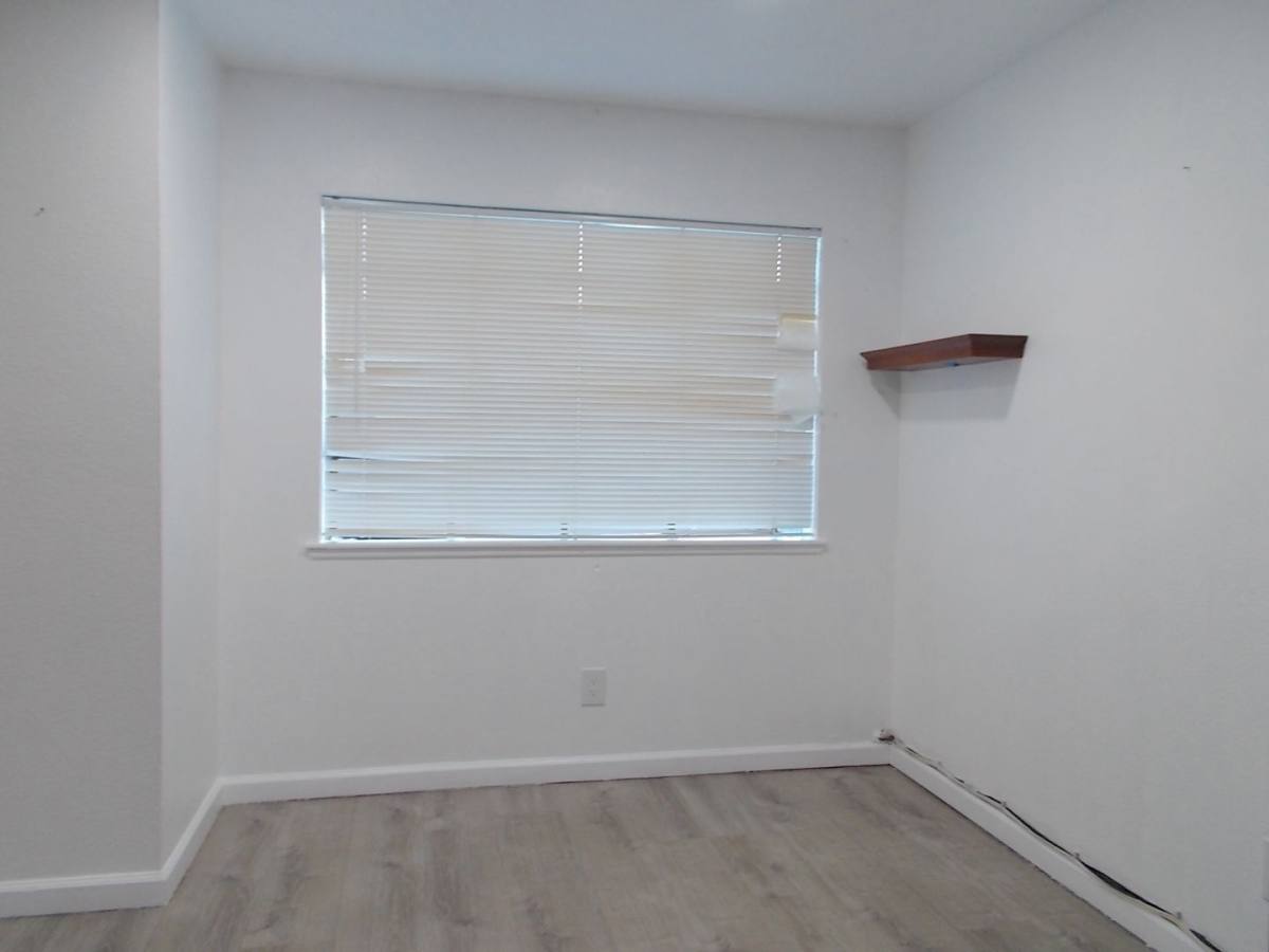Apartment for rent at 6208 Ilanos Lane, Las Vegas, NV 89108