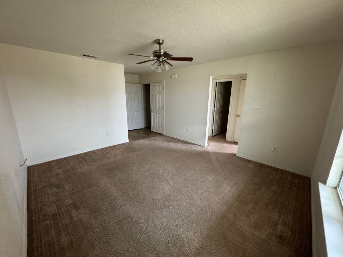 Apartment for rent at 3301 Toledo Dr, Killeen, TX 76542