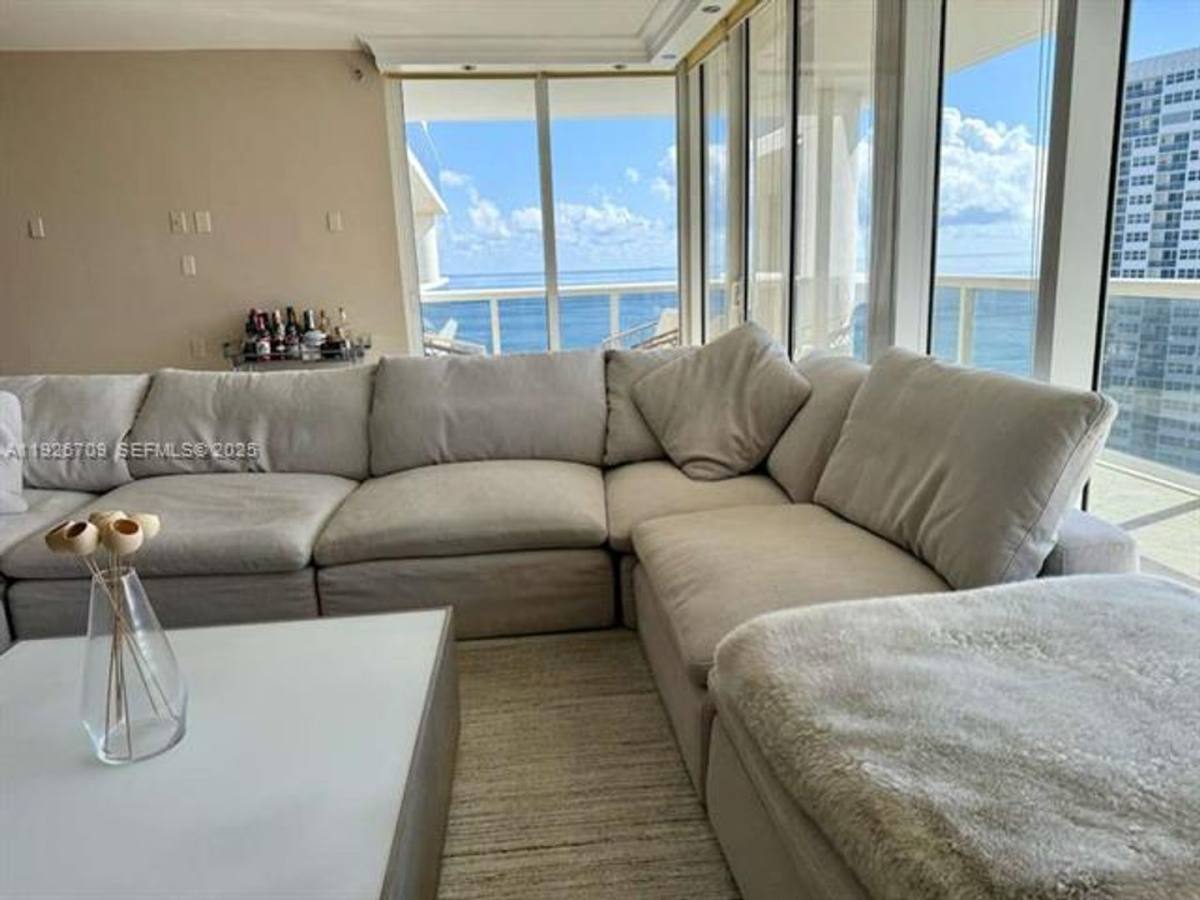 Apartment for rent at 1850 S Ocean Dr, Hallandale, FL 33009