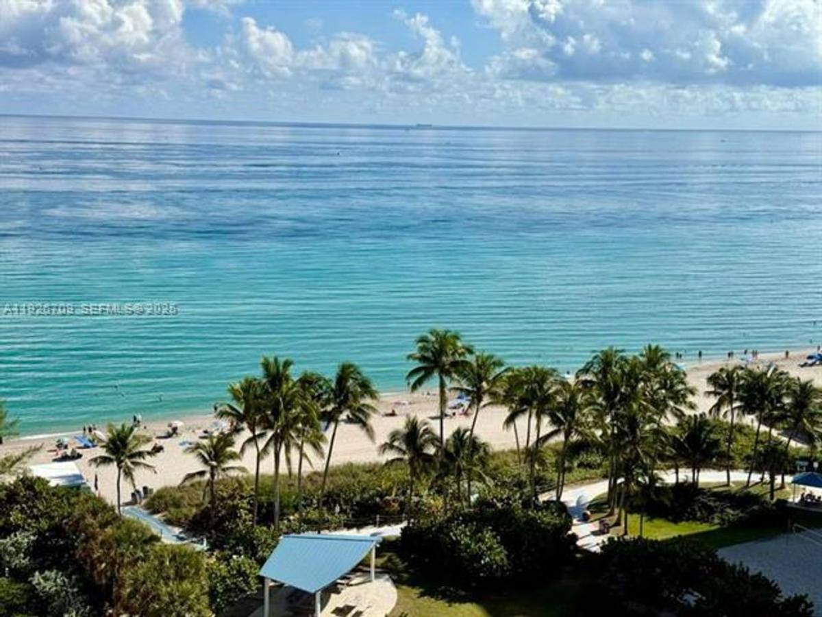 Apartment for rent at 1850 S Ocean Dr, Hallandale, FL 33009