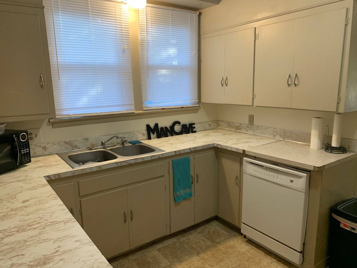 Apartment for rent at 1821 7th Ave, Greeley, CO 80631