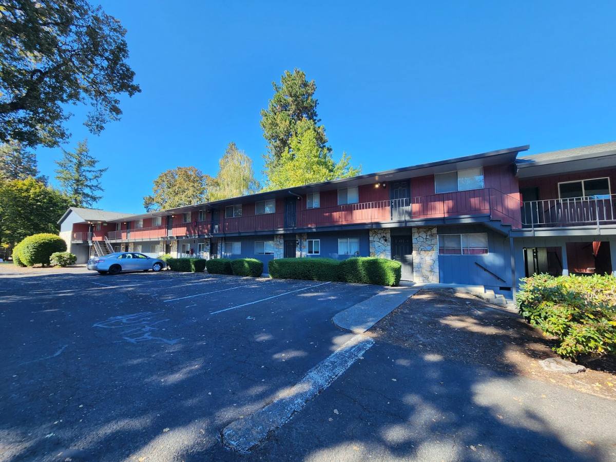 Apartment for rent at 5575 SW Franklin Ave, Beaverton, OR 97005