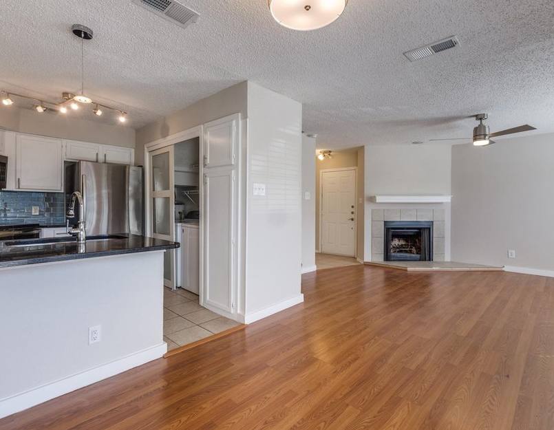 Apartment for rent at 4067 Beltway, Addison, TX 75001