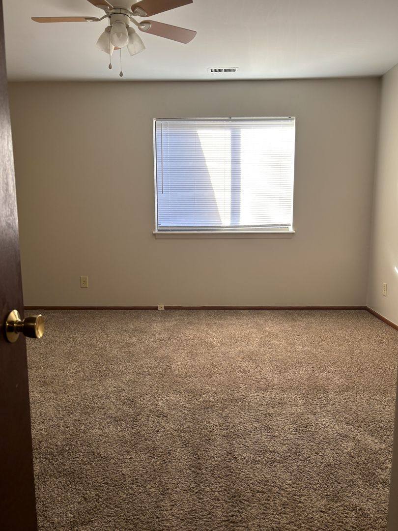 Apartment for rent at 1414 SW 27th St, Topeka, KS 66611