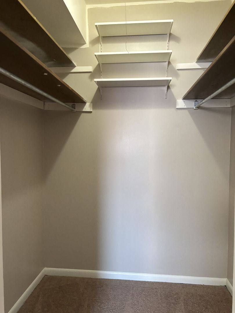 Apartment for rent at 1414 SW 27th St, Topeka, KS 66611