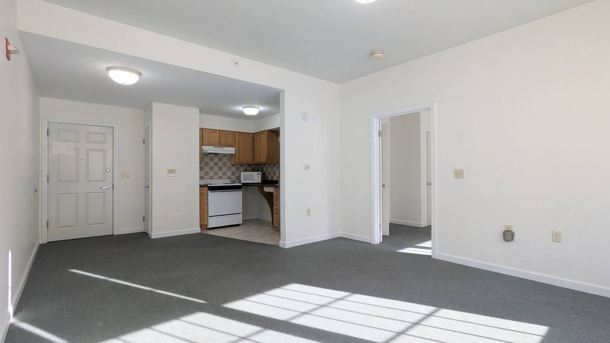 Apartment for rent at 44 Sewall St, Augusta, ME 04330