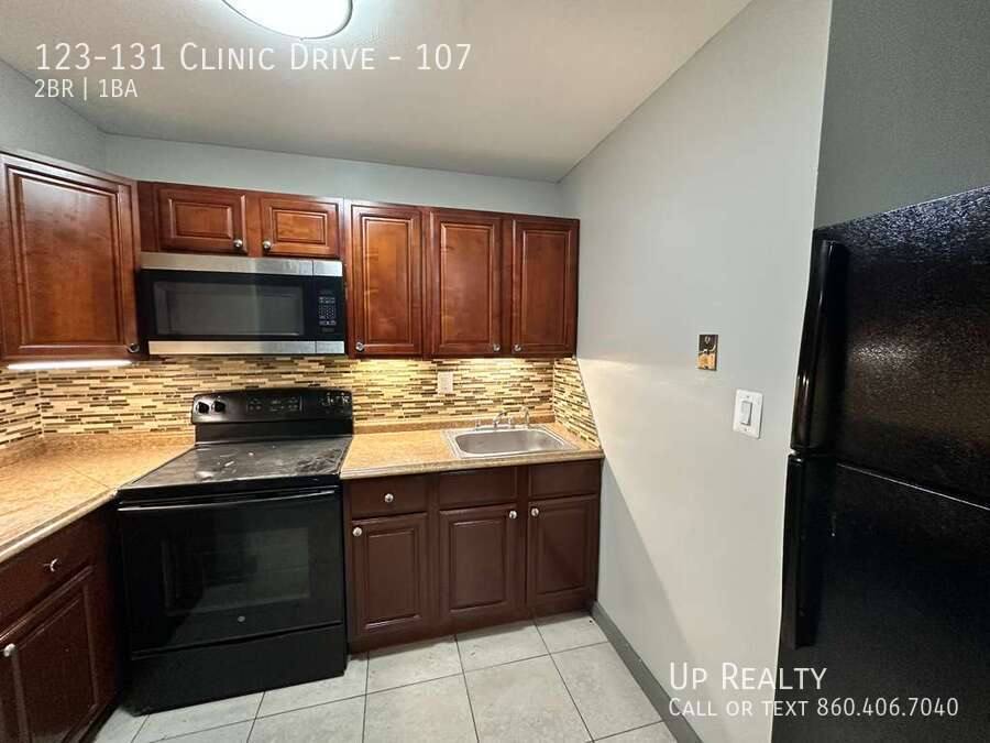 Apartment for rent at 123-131 Clinic Dr, New Britain, CT 06051