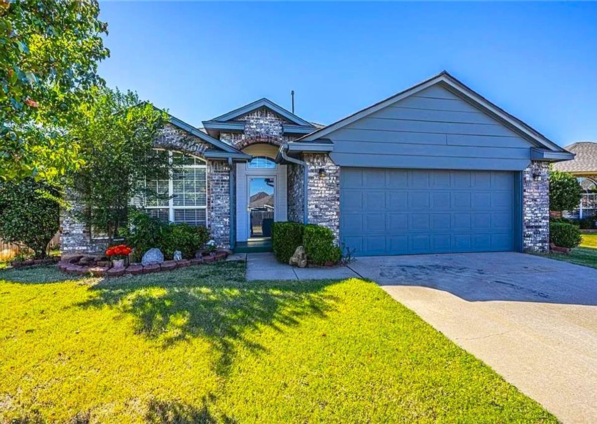 House for rent at 13521 Bell Ave, Oklahoma City, OK 73142