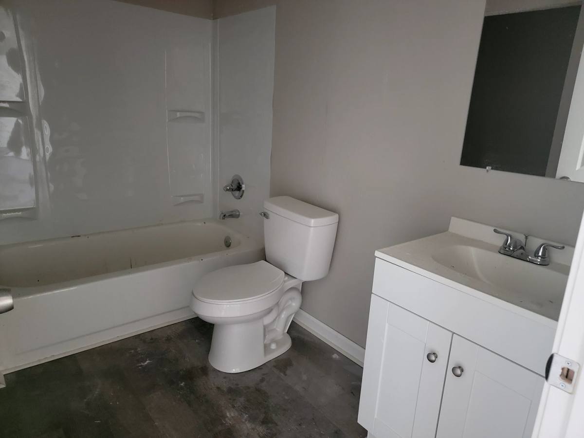 Apartment for rent at 901-907 Benton Blvd, Kansas City, MO 64127