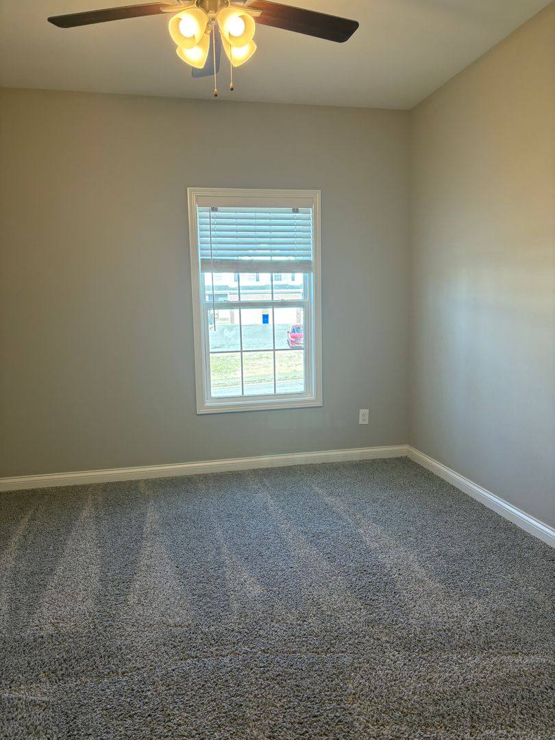 Apartment for rent at 222 Moss View St, Bowling Green, KY 42101