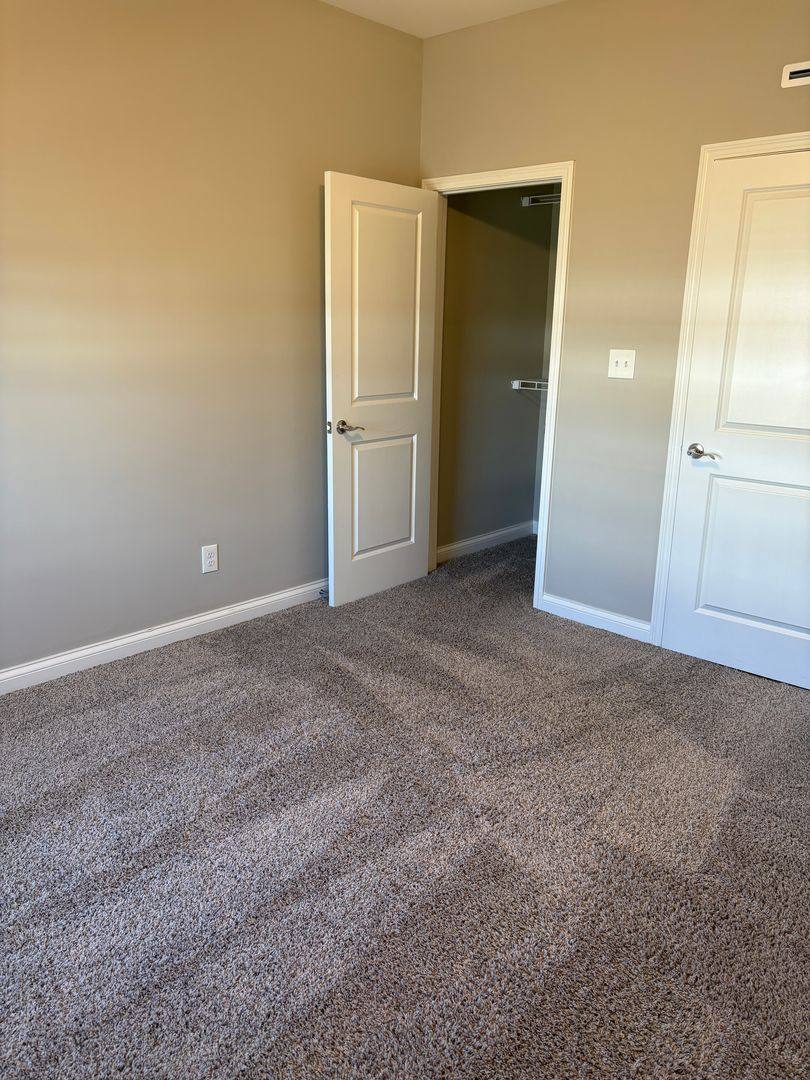 Apartment for rent at 222 Moss View St, Bowling Green, KY 42101