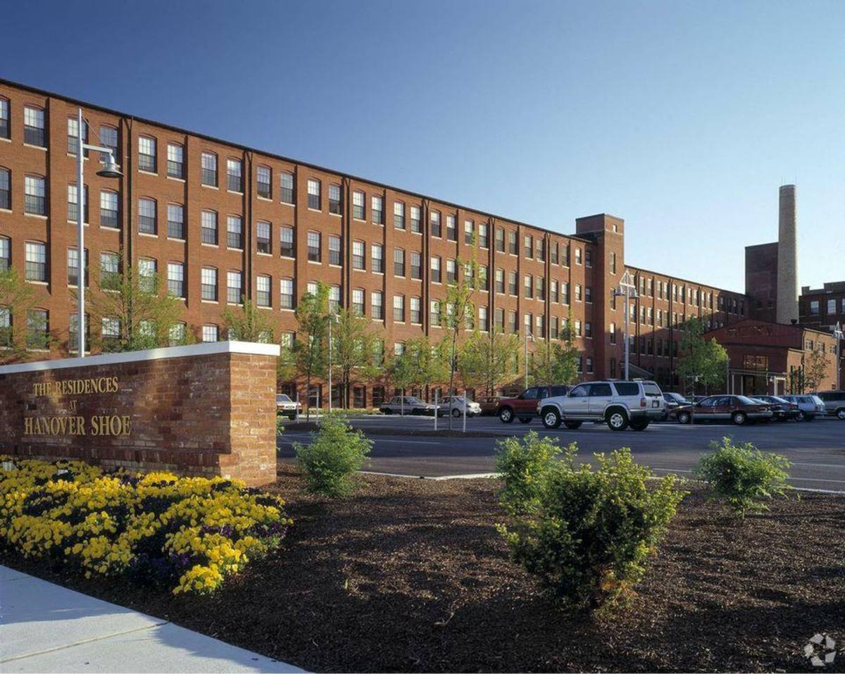 Apartment for rent at 221 N Franklin St, Hanover, PA 17331