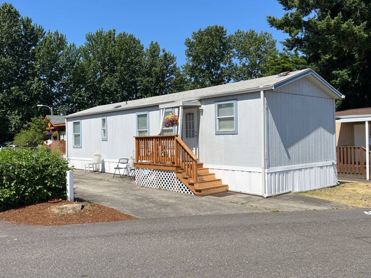 Apartment for rent at 9000 NE MLK Blvd, Portland, OR 97211