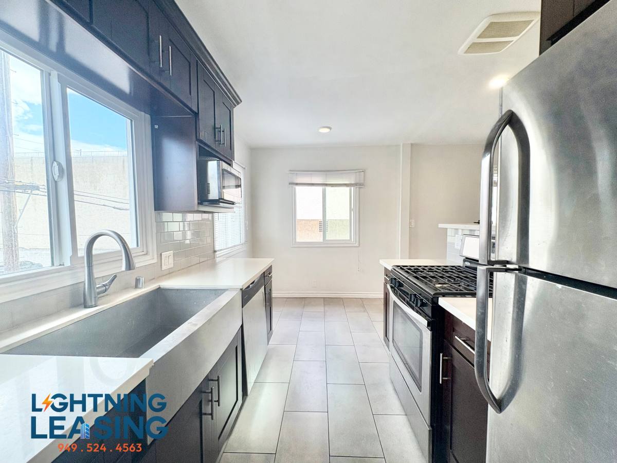 Apartment for rent at 1526 Corinth Ave #9D, Los Angeles, CA 90025