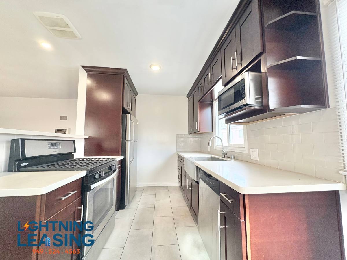 Apartment for rent at 1526 Corinth Ave #9D, Los Angeles, CA 90025