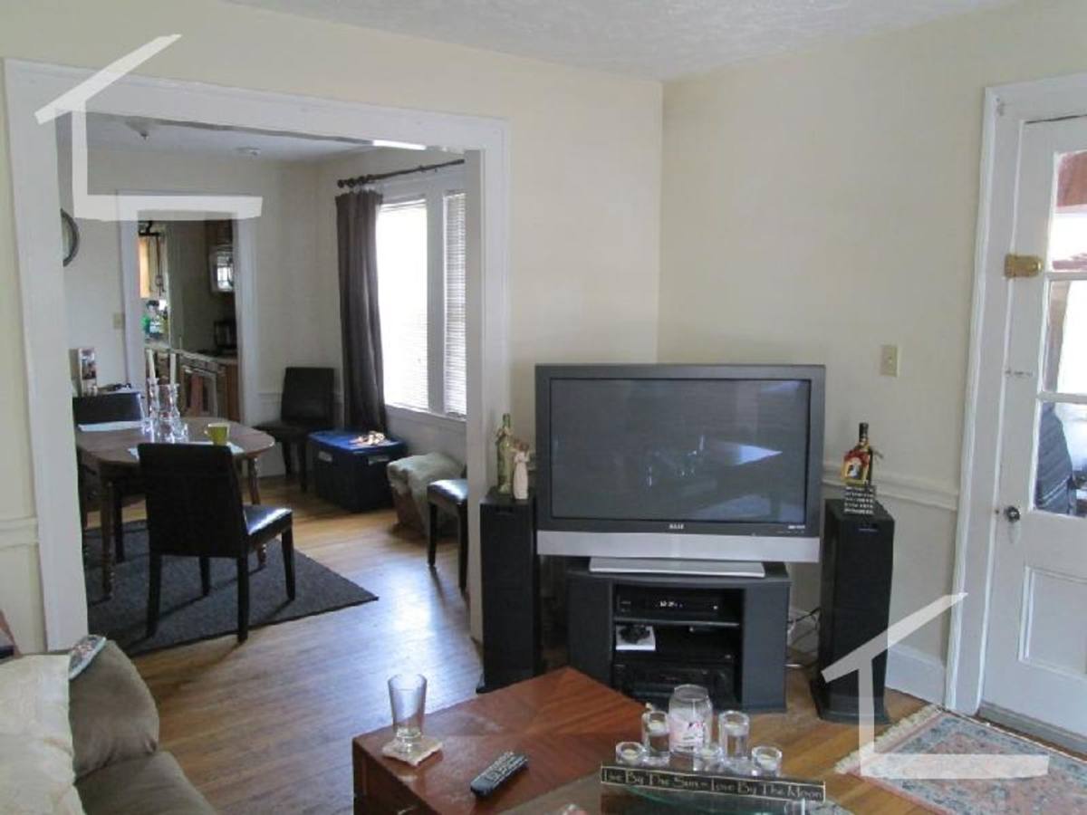 Apartment for rent at 72 Brock St #1A, Brighton, MA 02135