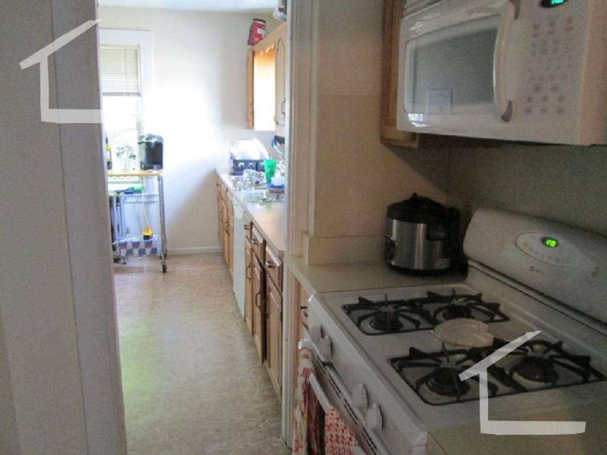 Apartment for rent at 72 Brock St #1A, Brighton, MA 02135