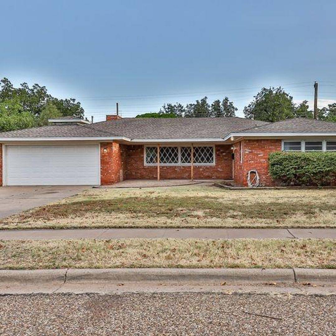 House for rent at 2110 65th St, Lubbock, TX 79412