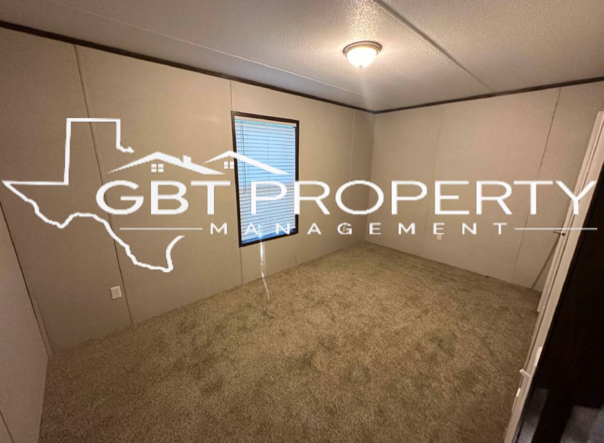 House for rent at 6227 Oklahoma Trail, Granbury, TX 76048
