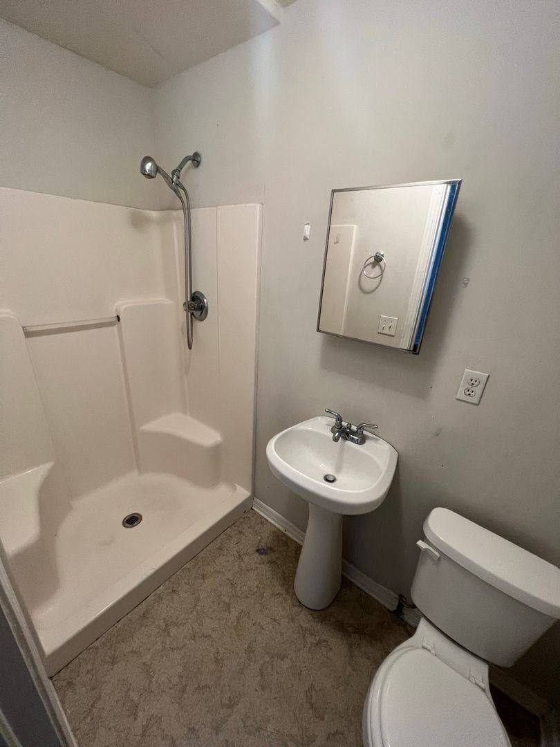 House for rent at 1806 Pepper Dr, Tallahassee, FL 32304
