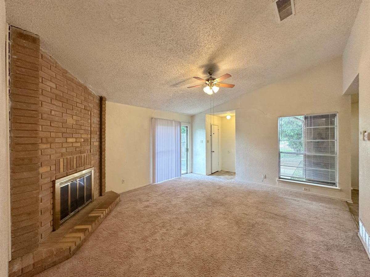 House for rent at 2312 Silverhill Dr, Killeen, TX 76543