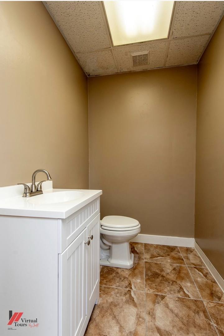Apartment for rent at 1816 Benton Rd, Bossier City, LA 71111