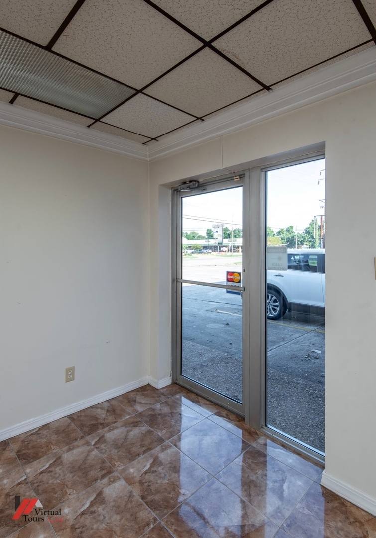 Apartment for rent at 1816 Benton Rd, Bossier City, LA 71111