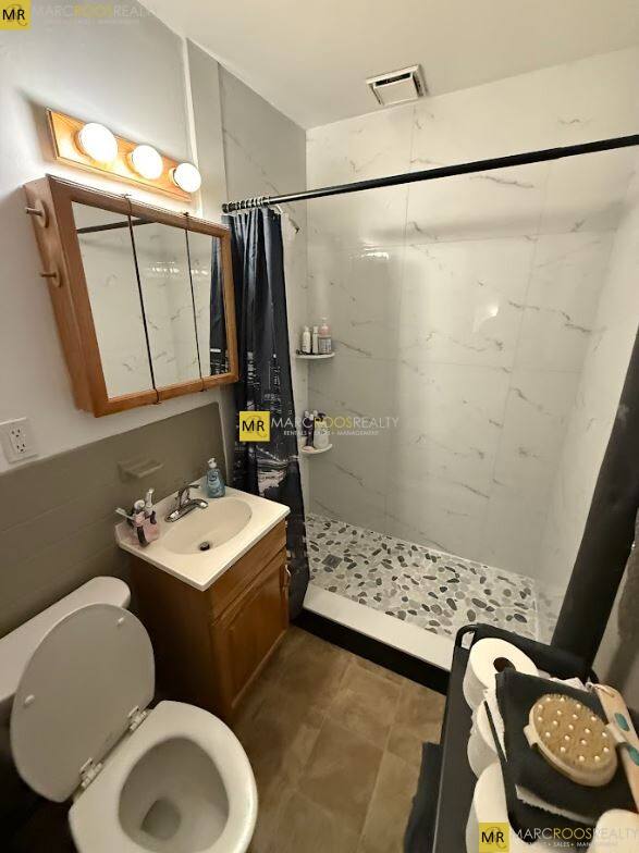 Apartment for rent at 589 Beacon St #4, Boston, MA 02115