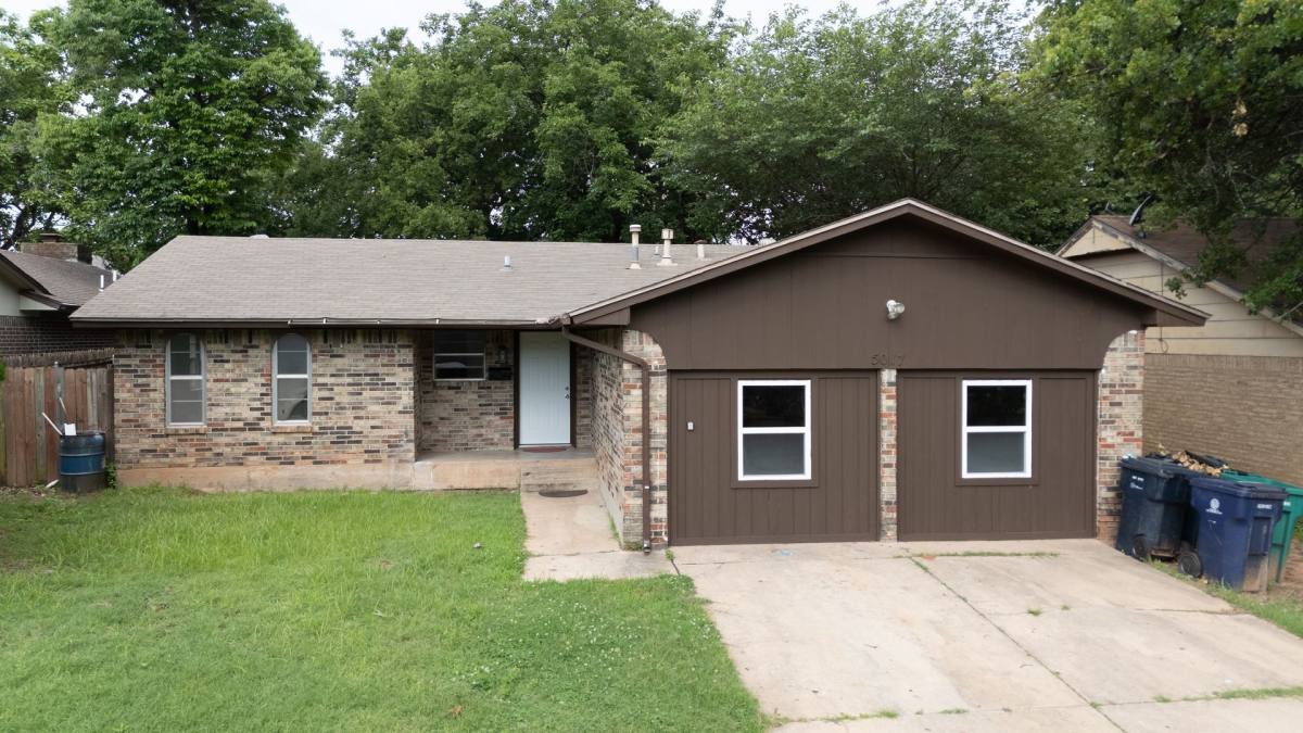 House for rent at 5017 S Briarwood Dr, Oklahoma City, OK 73135