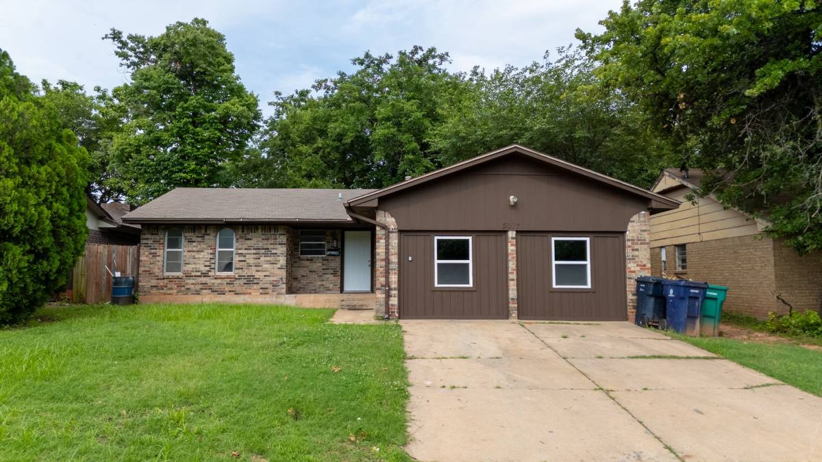 House for rent at 5017 S Briarwood Dr, Oklahoma City, OK 73135