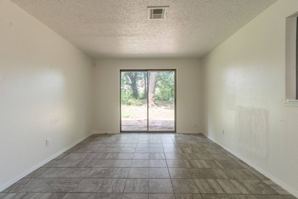 House for rent at 5017 S Briarwood Dr, Oklahoma City, OK 73135