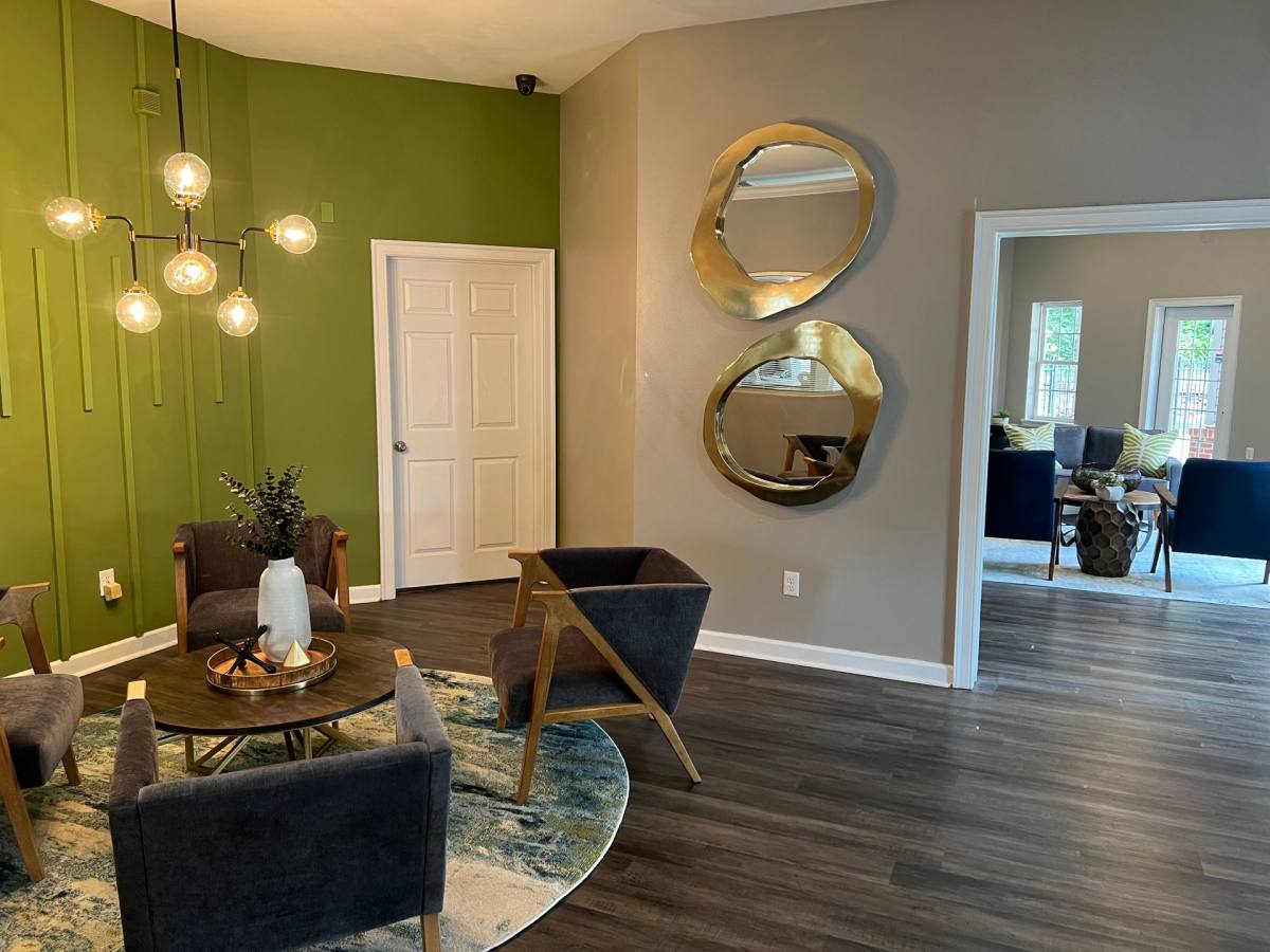 Apartment for rent at 6838 Cantrell Rd, Little Rock, AR 72207