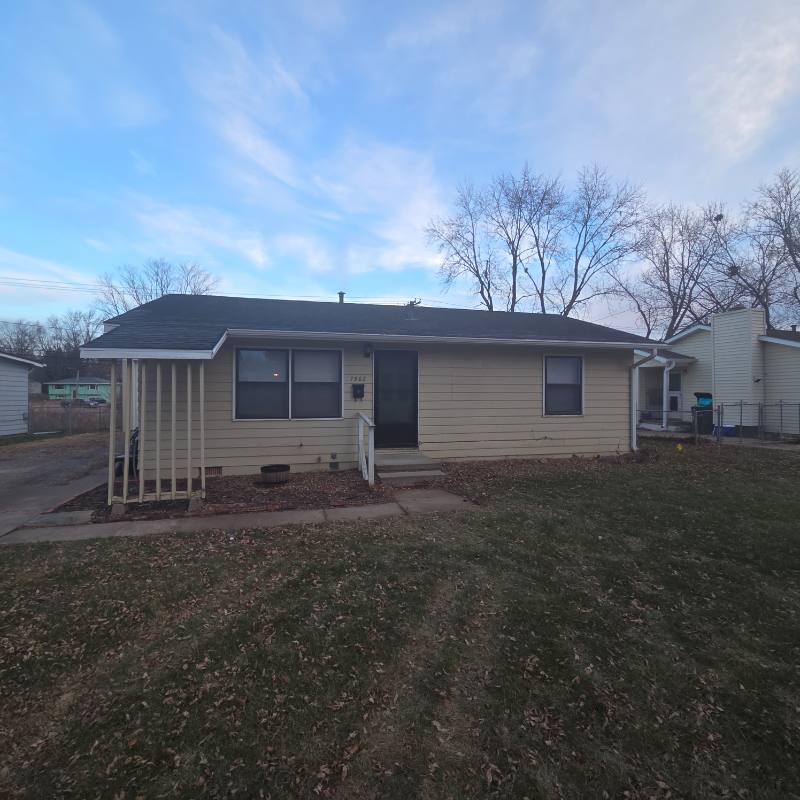House for rent at 7502 Valley Rd, La Vista, NE 68128