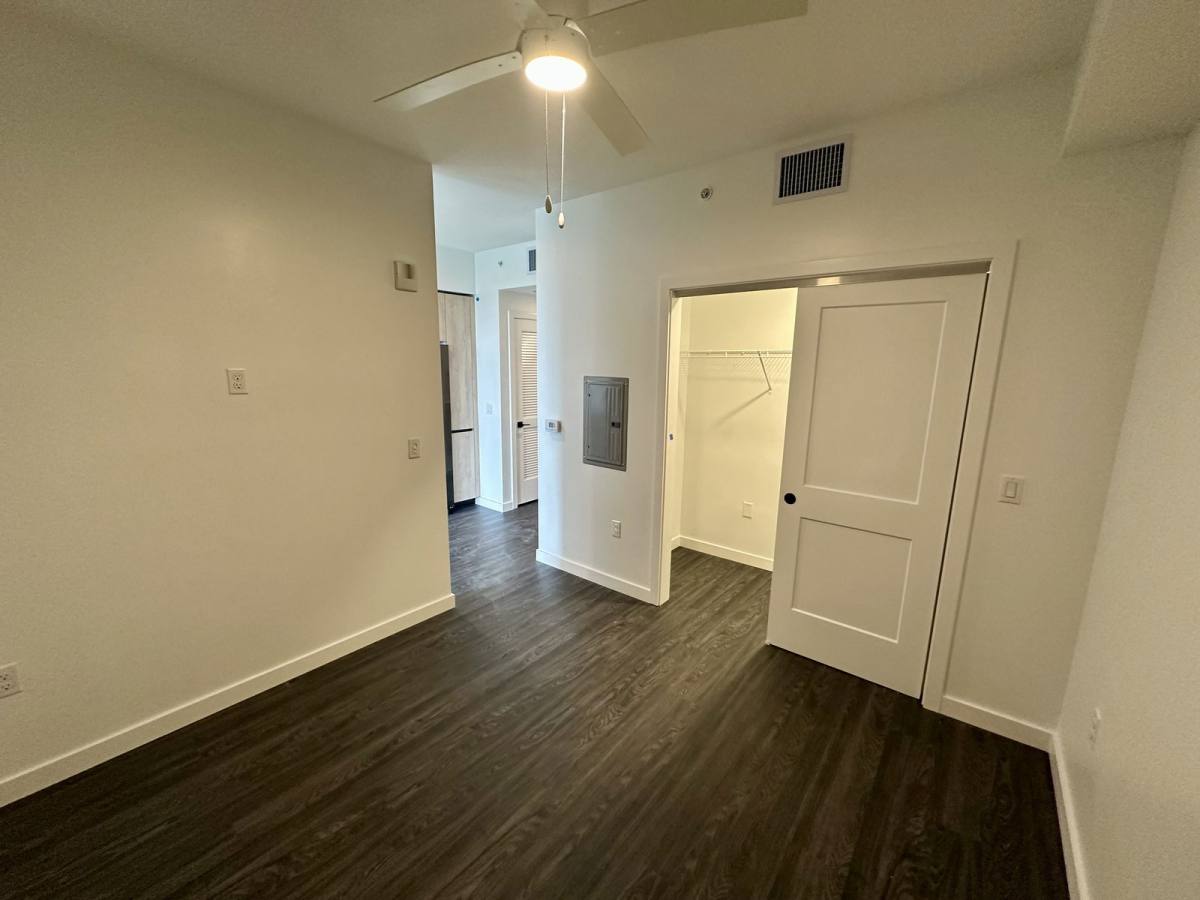 Apartment for rent at 501 NW 7th Ave #215, Fort Lauderdale, FL 33311