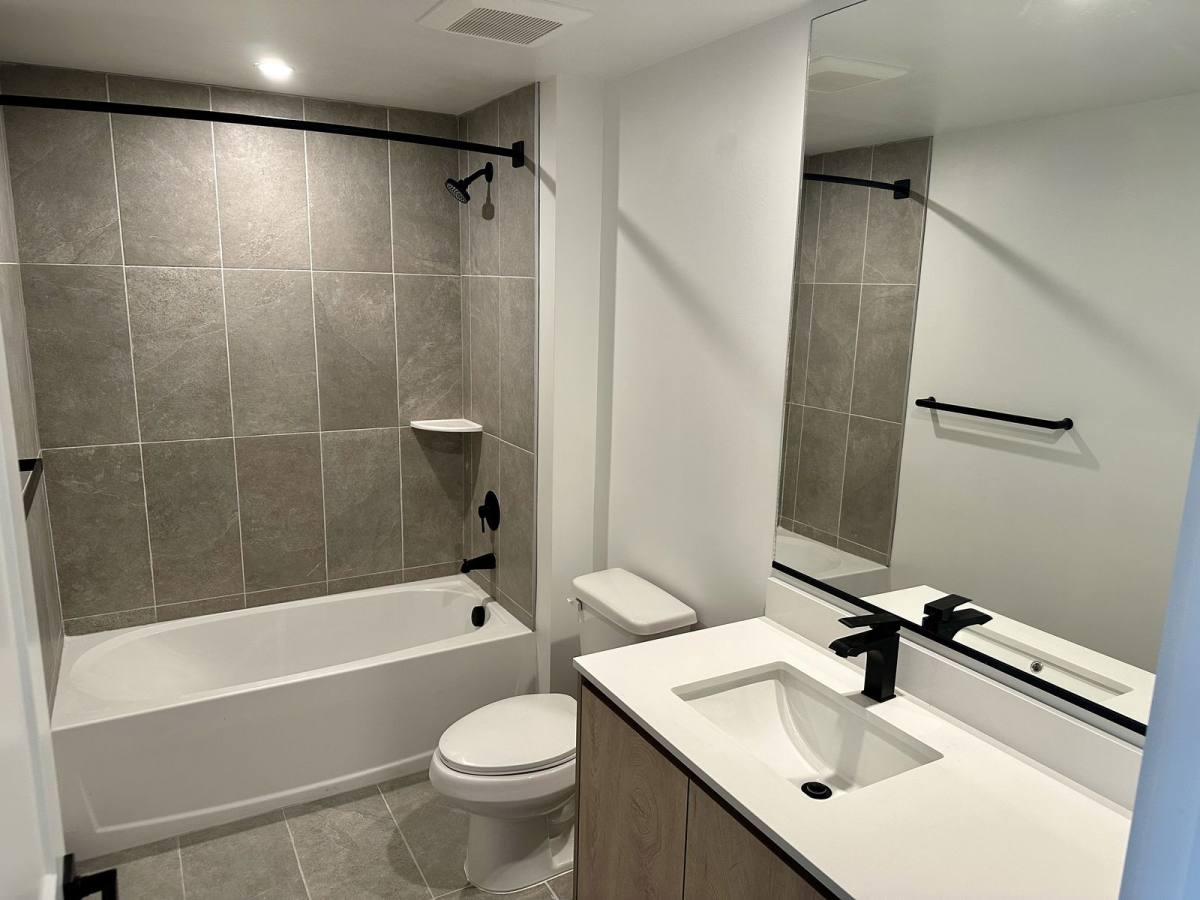 Apartment for rent at 501 NW 7th Ave #215, Fort Lauderdale, FL 33311