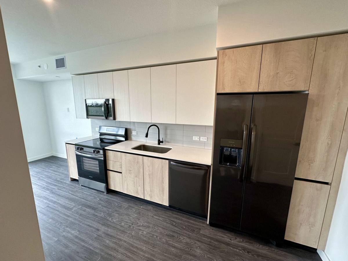 Apartment for rent at 501 NW 7th Ave #215, Fort Lauderdale, FL 33311