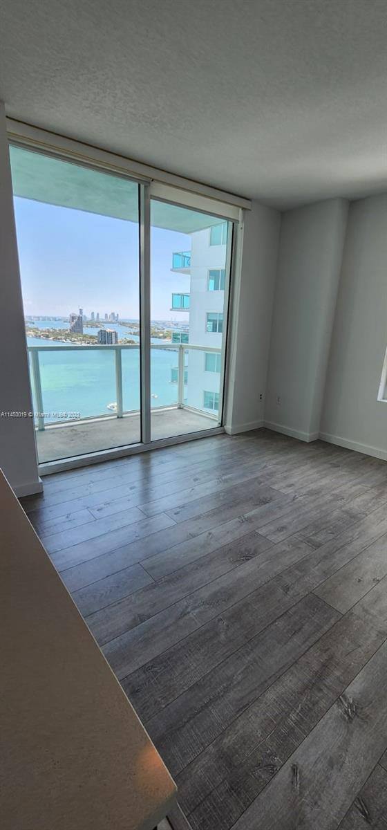 Apartment for rent at 1900 N Bayshore Dr, Miami, FL 33132