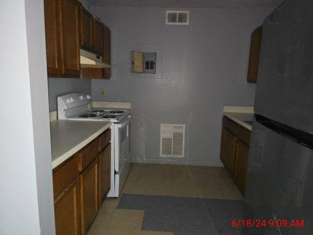 Apartment for rent at 401 N Moose St, Morrilton, AR 72110