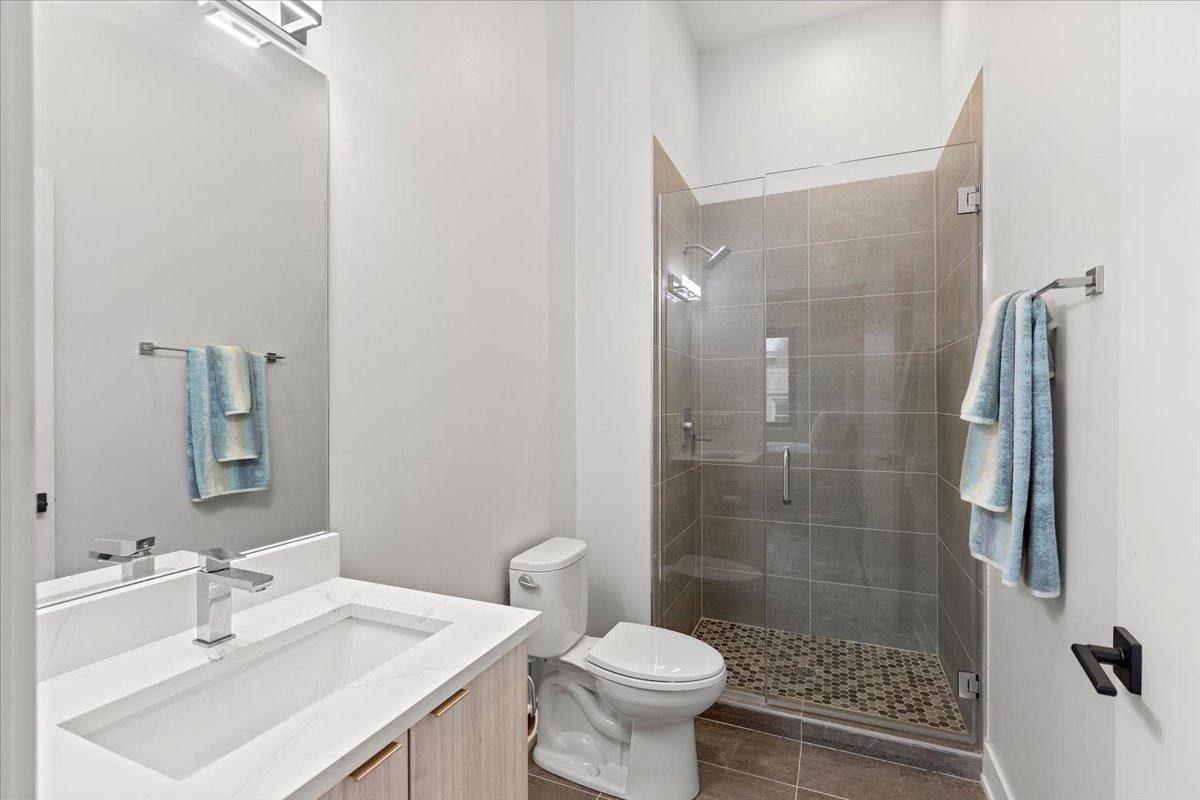 Apartment for rent at 2317 N Clark #301, Chicago, IL 60614