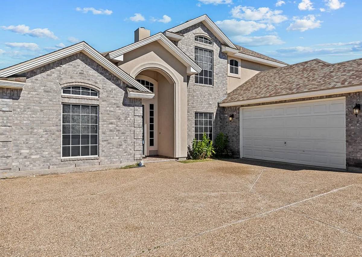House for rent at 6530 Picante Dr, Corpus Christi, TX 78414