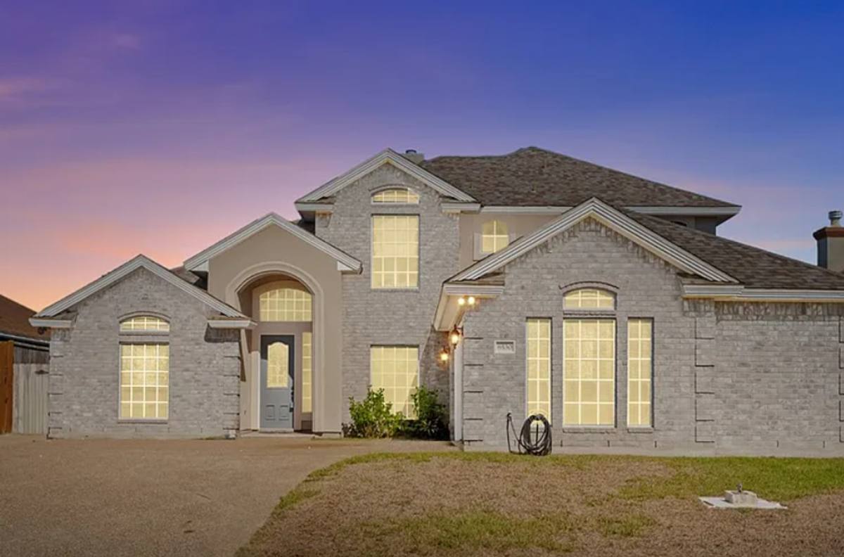 House for rent at 6530 Picante Dr, Corpus Christi, TX 78414