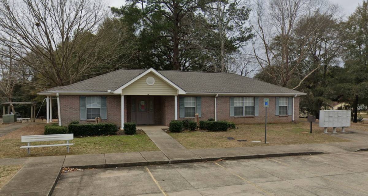 Apartment for rent at 991 Clausell Rd, Monroeville, AL 36460