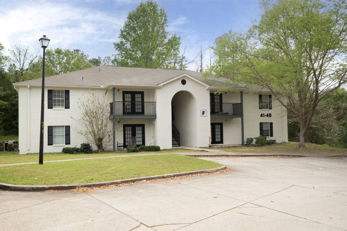 Apartment for rent at 991 Clausell Rd, Monroeville, AL 36460