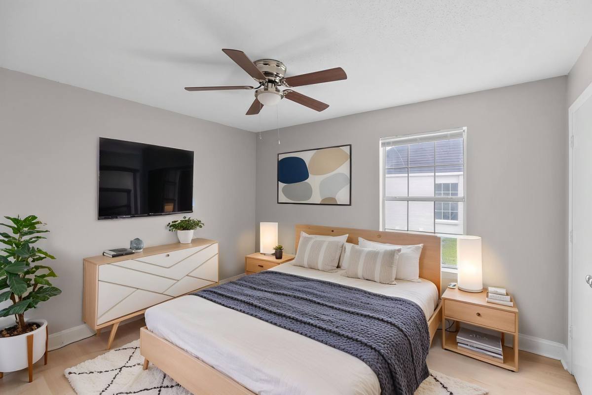 Apartment for rent at 460 W Cobb St, Grove Hill, AL 36451